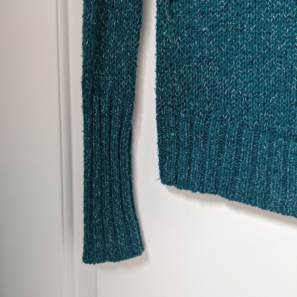 Pretty sparkly sweater top - Picture 10 of 15